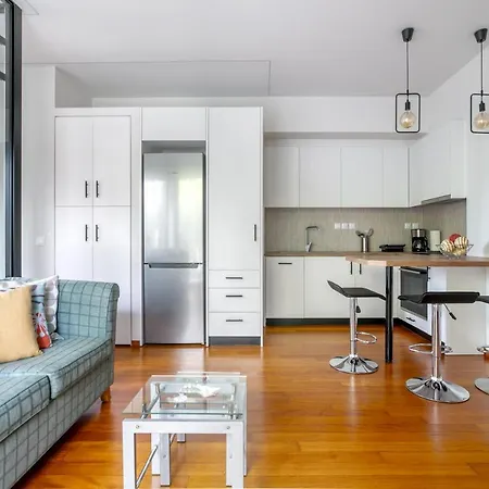 Athena'S South Apartment-2